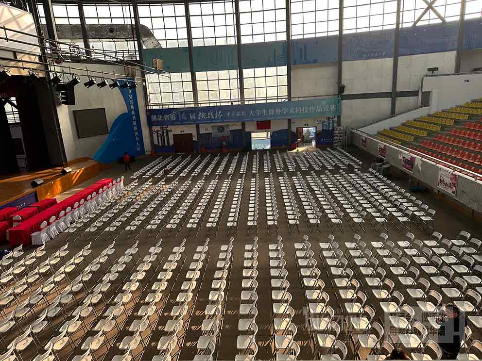 折疊椅出租為我們生活提供便利和舒適