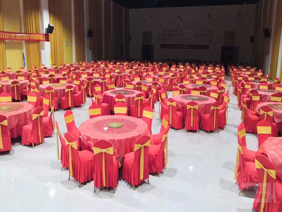 宴會(huì)桌椅出租可以展現(xiàn)宴會(huì)的主題和魅力