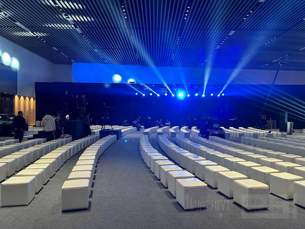 東風風神發(fā)布會租賃沙發(fā)凳