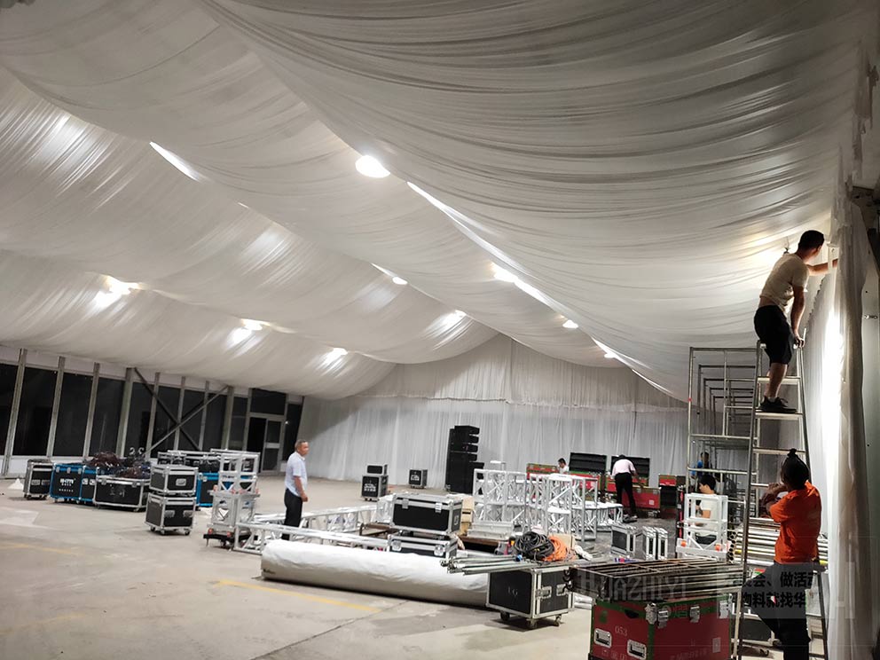 燈光設(shè)備租賃出租助力活動(dòng)現(xiàn)場(chǎng)光線更精致