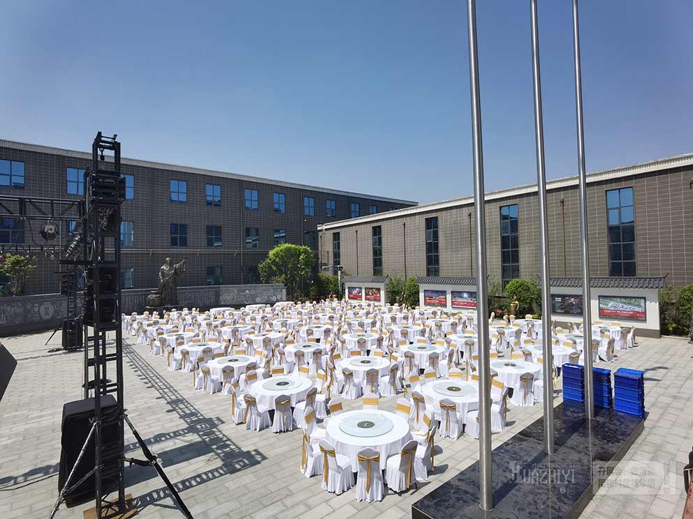 桌椅租賃公司布置開封尉氏答謝宴活動宴會現(xiàn)場