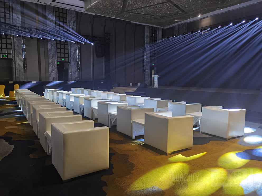 鄭州臨時(shí)會(huì)議使用華熠沙發(fā)茶幾租賃