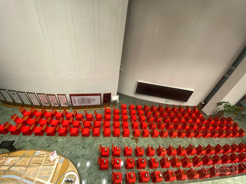 鄭州桌椅出租是一個經濟的方式