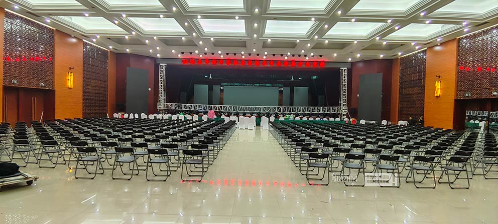 鄭州折疊椅出租公司助力航空港宣講會(huì)活動(dòng)