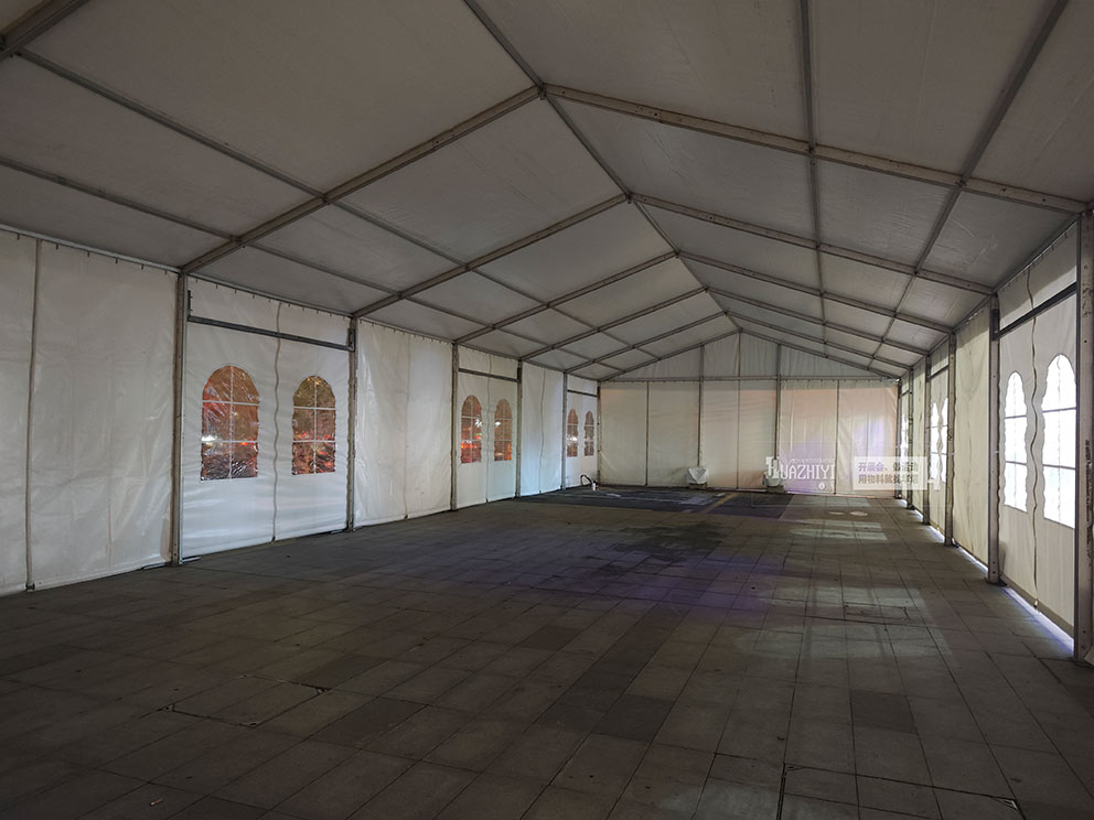 鄭州篷房租賃搭建一座室外短時特賣白色篷房