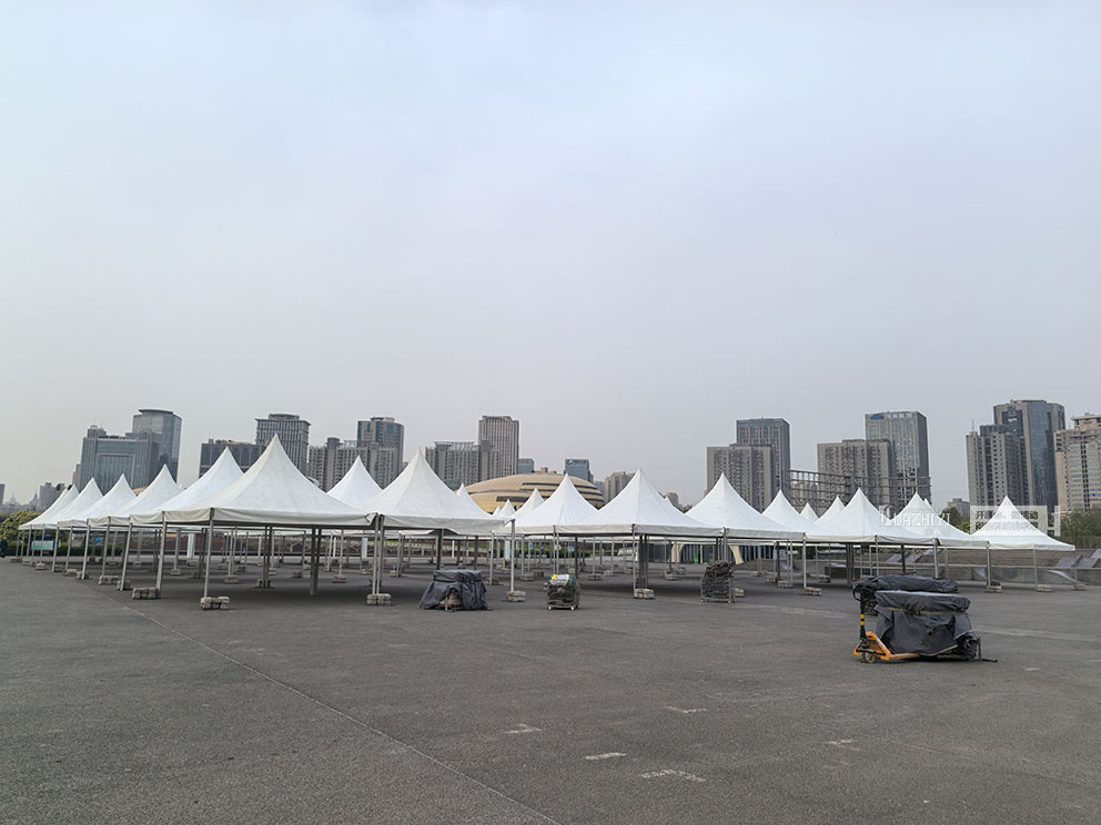 華熠篷房出租助力春季2025春季購房節(jié)配套產(chǎn)業(yè)聯(lián)展活動